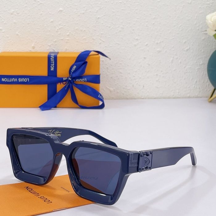 Louis Vuitton Sunglasses Top Quality LVS00003